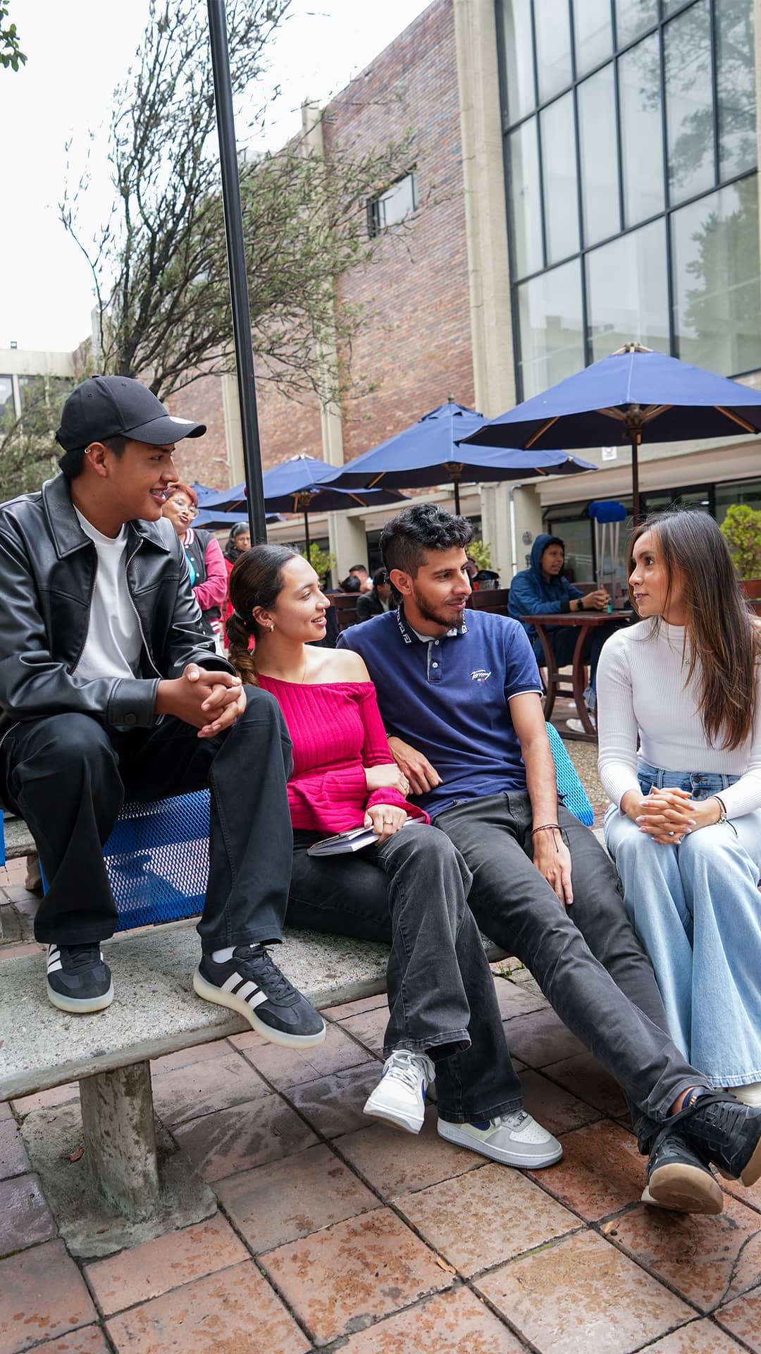 Estudiantes Economía Pública